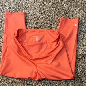 Zella Crop Leggings - Peach Medium